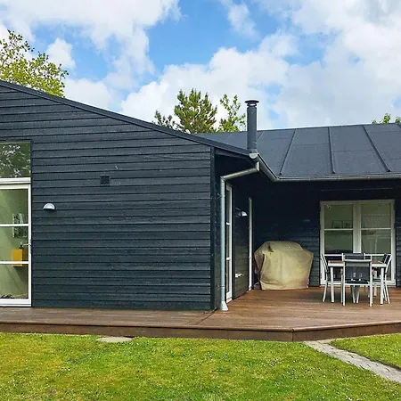 Holiday home Xvii *